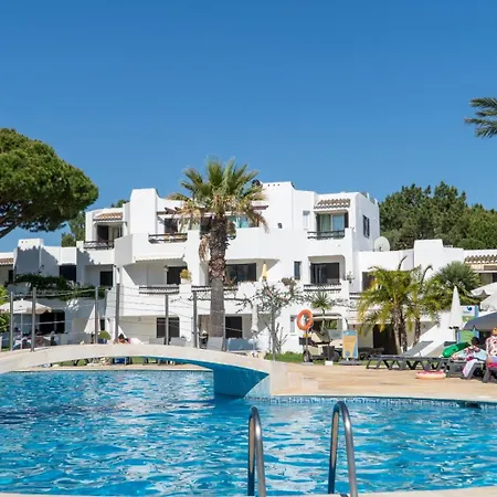 Apartamento Poolside - Golf & Tennis Court & Pool View Albufeira