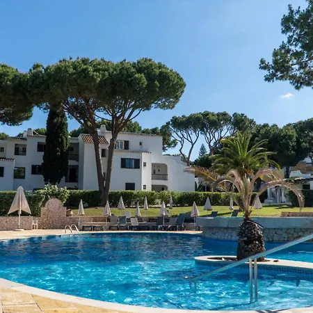 Poolside - Golf & Tennis Court & Pool View Apartamento